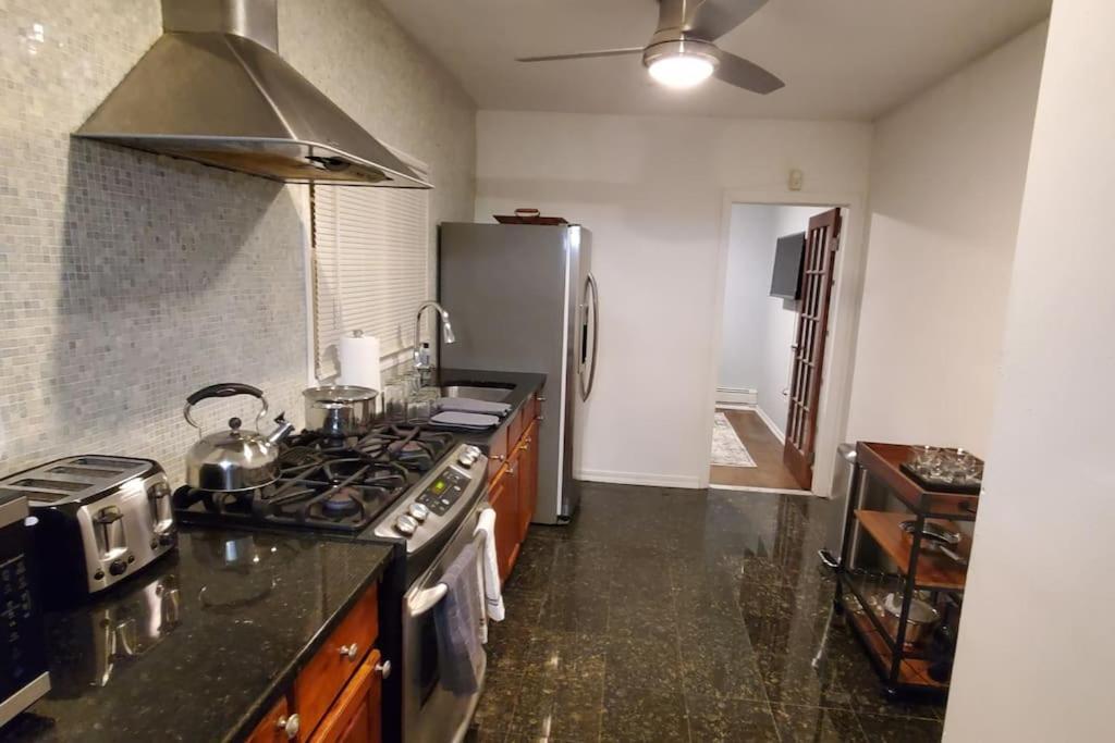 Quiet 3 Bedroom Apartment In Private Home New York Esterno foto